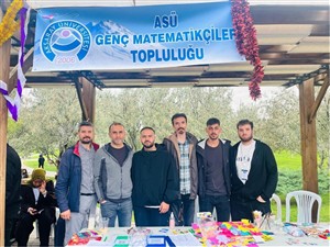 Aksaray Üniversitesi İğde Şenlikleri’nde Fen Edebiyat Fakültesi Topluluklarından Renkli Etkinlikler
