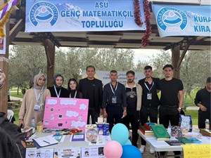 Aksaray Üniversitesi İğde Şenlikleri’nde Fen Edebiyat Fakültesi Topluluklarından Renkli Etkinlikler