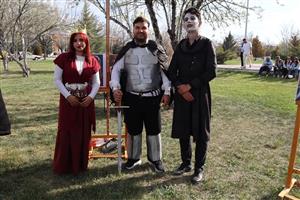 ASÜ Bahar Şenliklerinde Edebiyat ve Müzik Rüzgrı: Roman Kahramanları Festivali