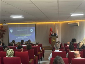FAKÜLTEMİZDE BOLOGNA DERS BİLGİ PAKETLERİ BİLGİLENDİRME TOPLANTISI DÜZENLENDİ