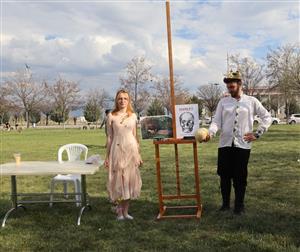 ASÜ Bahar Şenliklerinde Edebiyat ve Müzik Rüzgrı: Roman Kahramanları Festivali